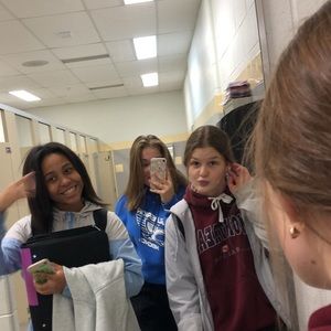 Meet your Posher, Ellie